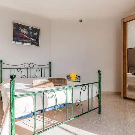 Campestra By Interhome *